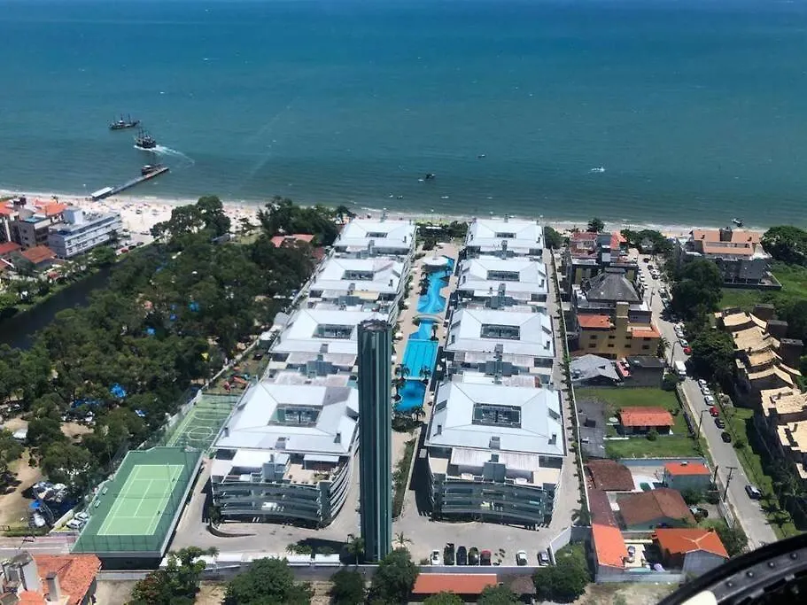 Condominio Clube Pe Na Areia Em Canasvieiras Florianópolis Brasilien